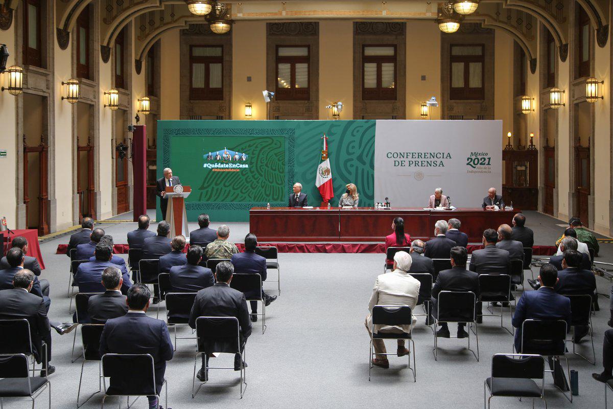 $!Sin diálogo, AMLO y gobernadores firman Acuerdo por la Democracia