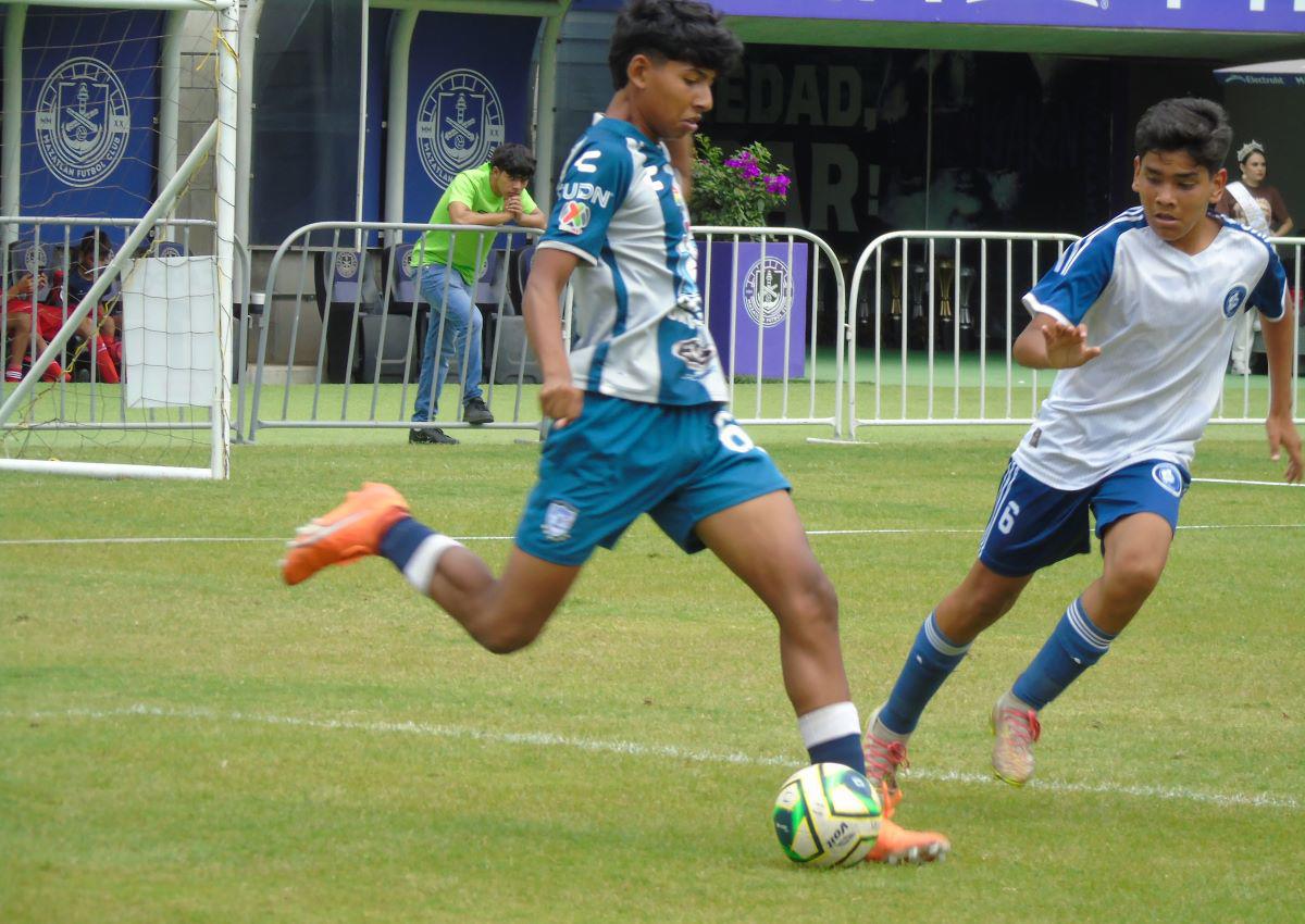 $!Locales ganan 4 títulos en Copa Mazatlán de Futbol 7