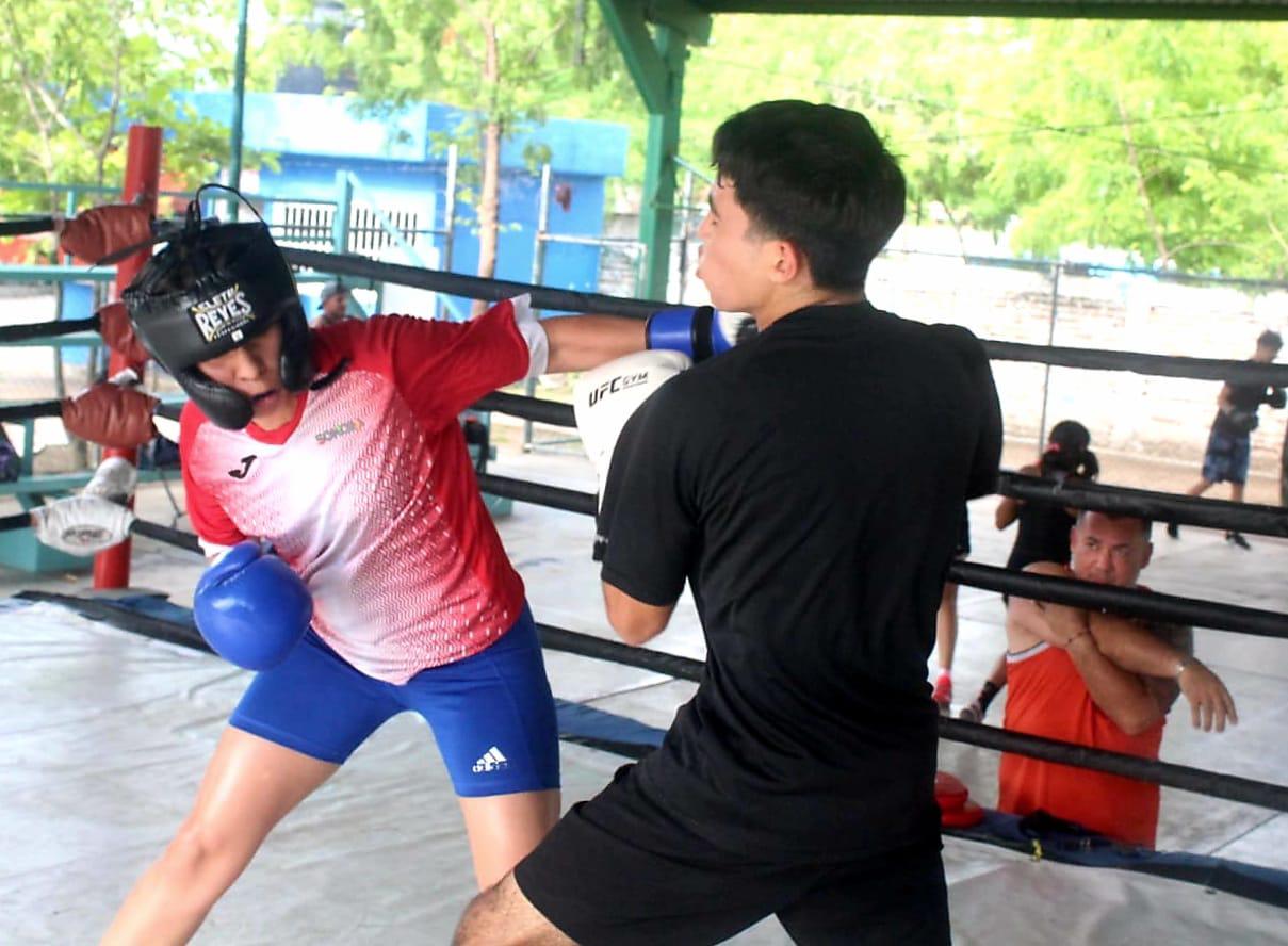 $!Integrantes de la Selección Mexicana de Boxeo se preparan en Mazatlán