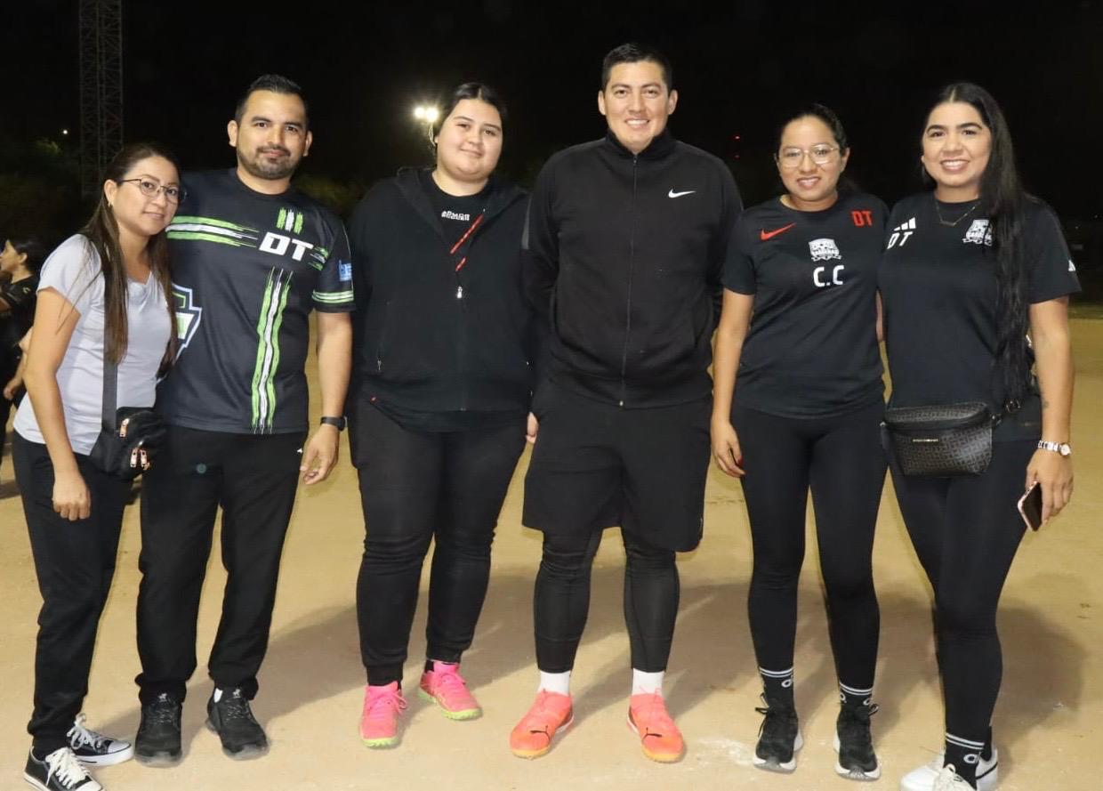 $!Warriors de Cañadas triunfa en el juego inaugural del primer Torneo de Futbeis de Convivencia 2025