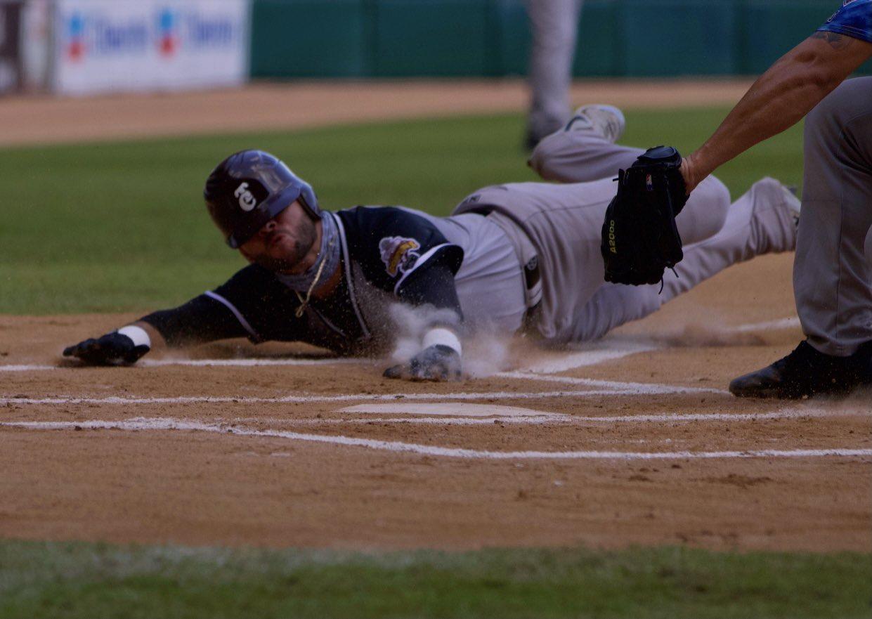 $!Tomateros de Culiacán cae en su primer juego de pretemporada ante Algodoneros de Guasave