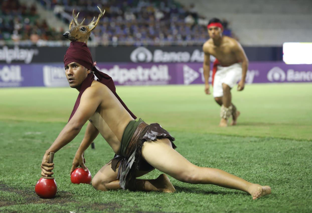 $!Inauguración de la Copa Mazatlán de Futbol llena el Kraken de algarabía