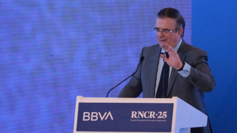 Ebrard mencionó que el inicio formal de evaluación es entre finales de septiembre y primera semana de octubre.