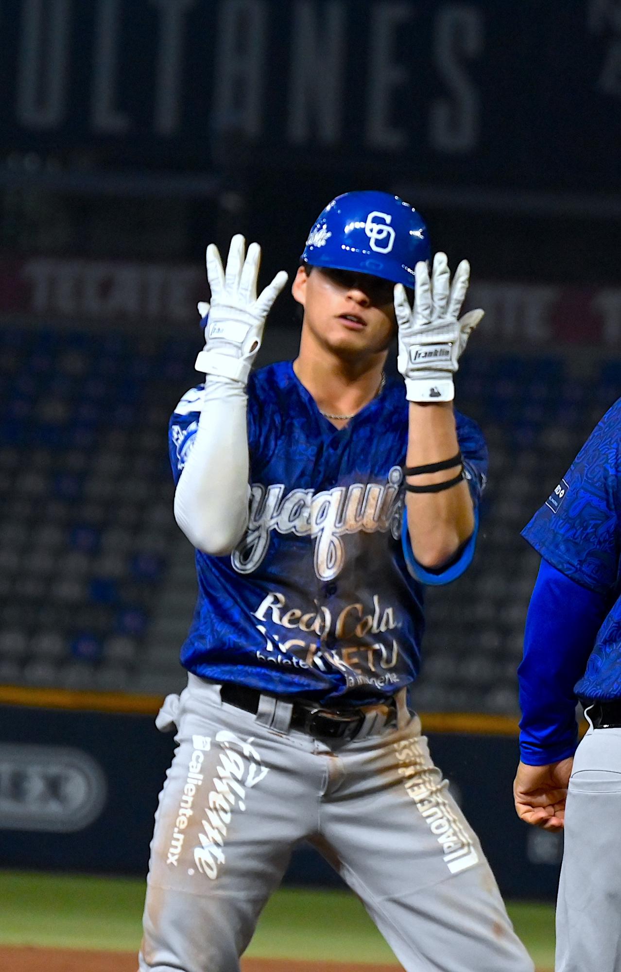 $!Yaquis derrota por blanqueada a Sultanes en Monterrey