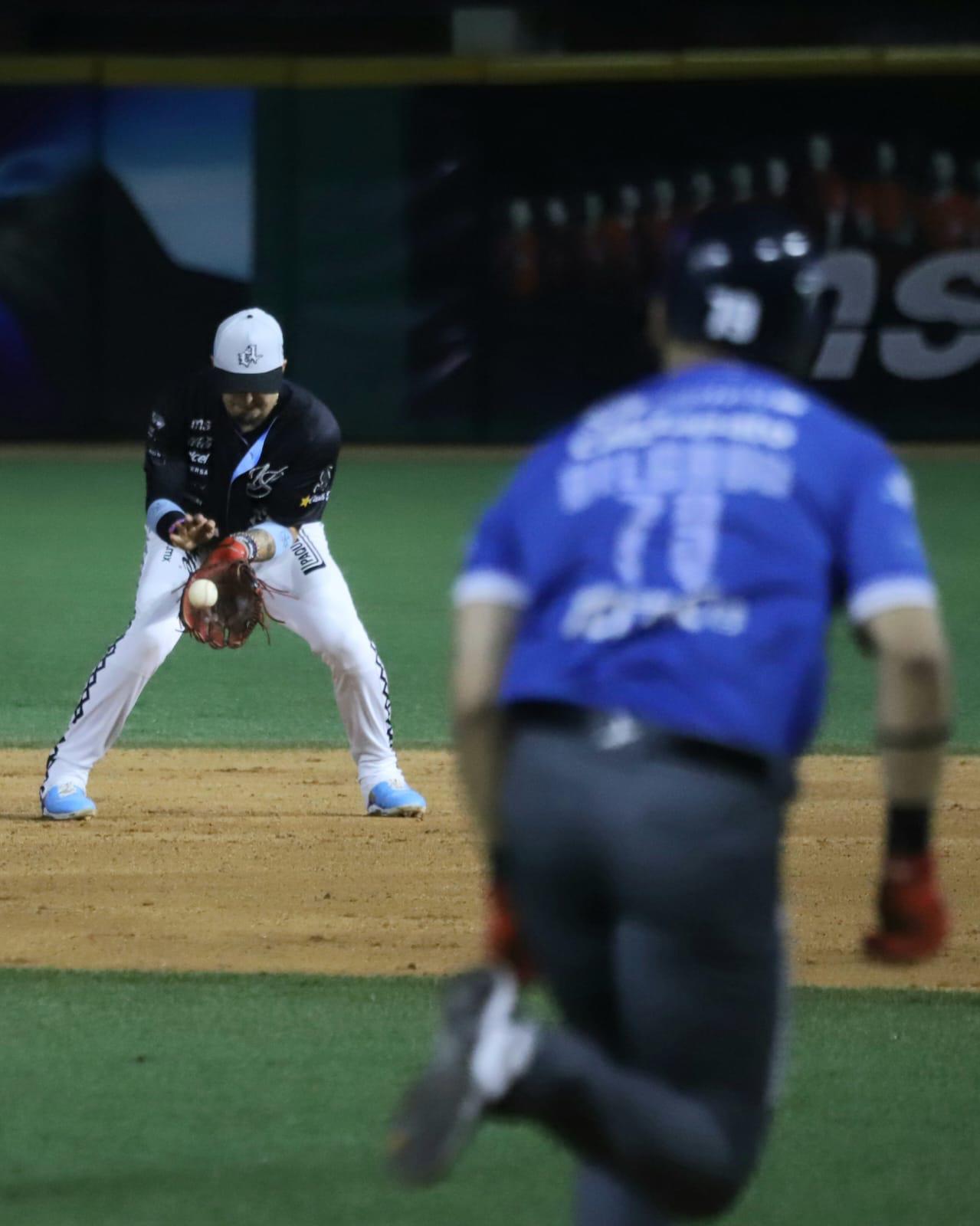 $!Pierde Venados primero de la serie ante Algodoneros en extrainnings