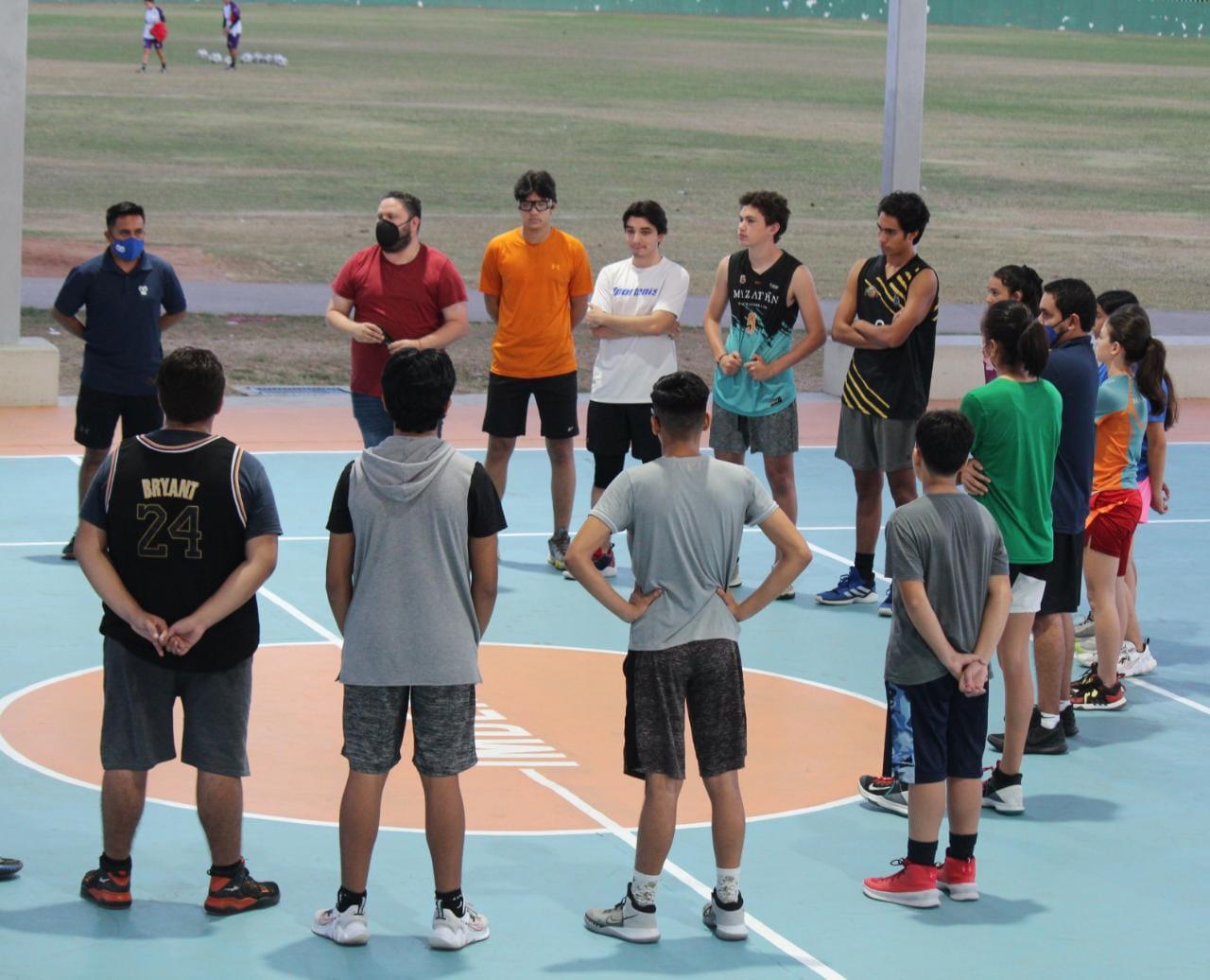 $!Basquebolistas mazatlecos responden al try out del Tec de Monterrey, campus Toluca