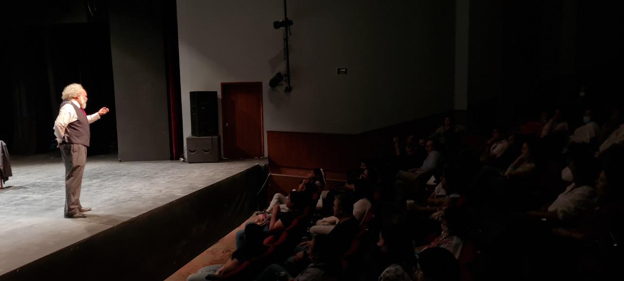 $!Participa Rodolfo Arriaga en diplomado de Arte y Patrimonio Cultural