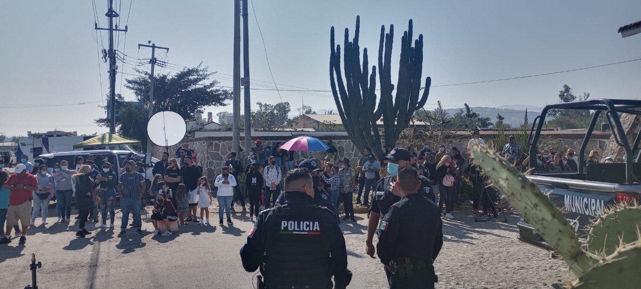 $!El sepelio estuvo resguardado por elementos de seguridad.