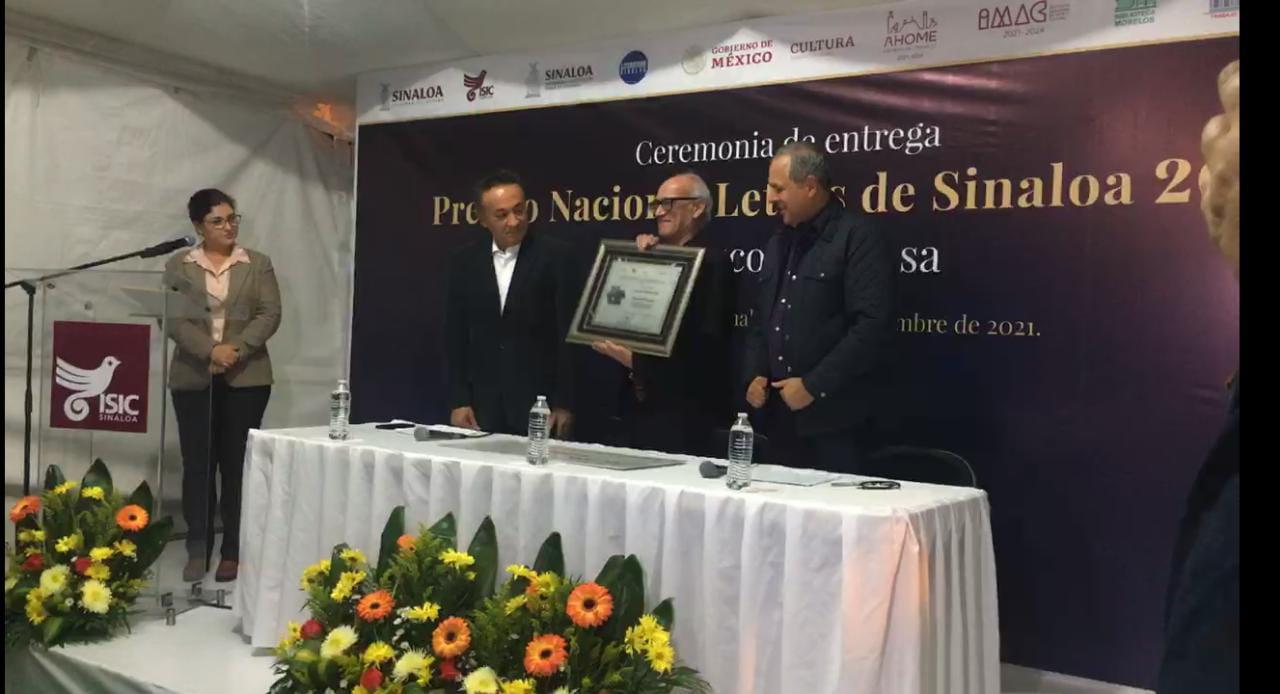 $!‘Tener lectores es el más grande premio que puede tener un escritor’: Francisco Hinojosa