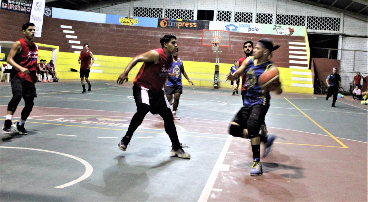 $!Mariscos Los Tapos se corona en el baloncesto de Segunda Fuerza de Escuinapa