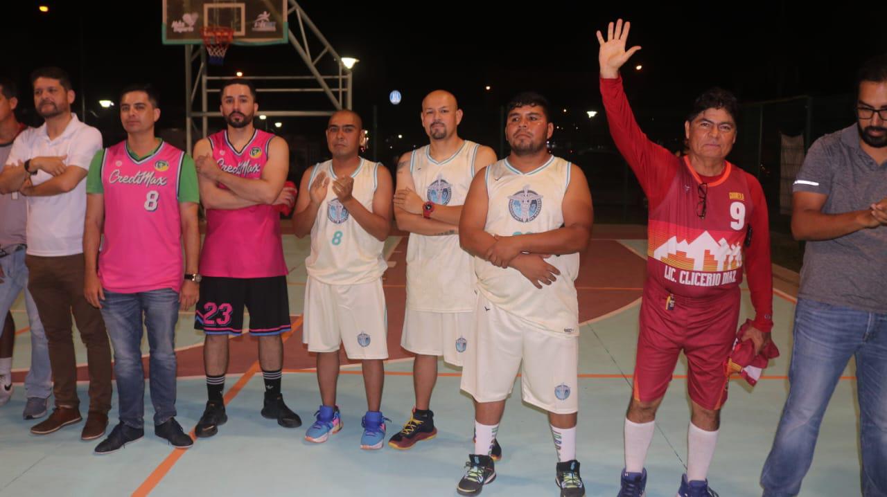 $!Inauguran y premian en Liga de Basquetbol de Real del Valle