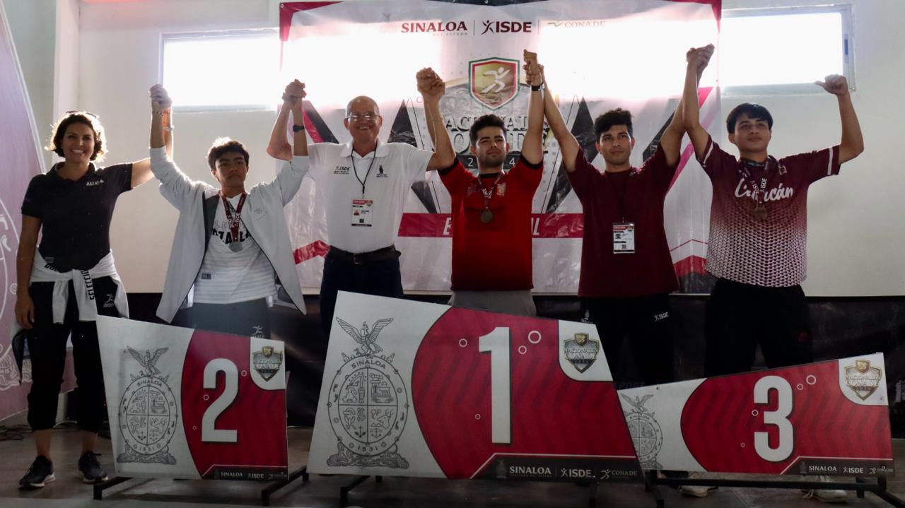 $!Mazatlecos Cervantes y Salazar se coronan en breaking mixto