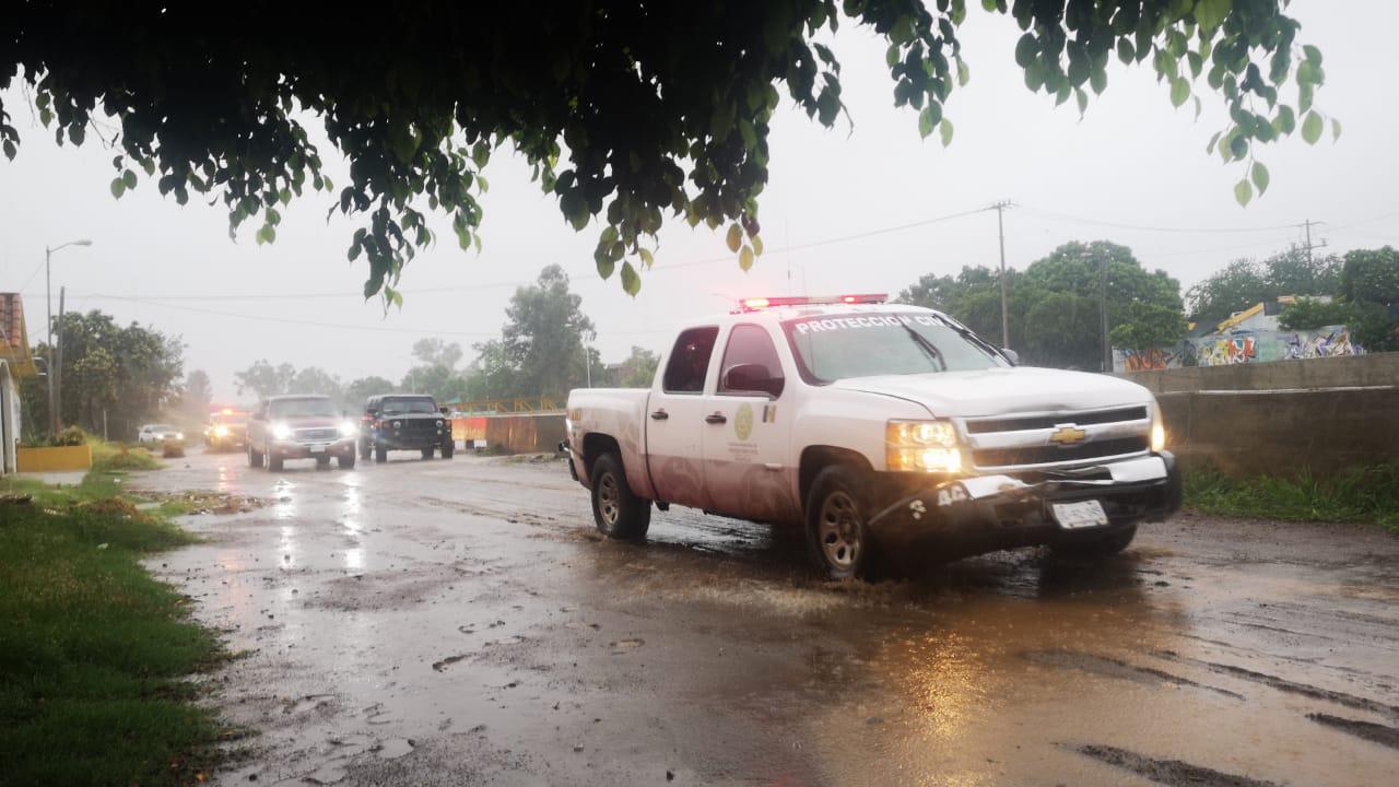 $!El huracán ‘Nora’ toca tierra a 10 kilómetros al norte de Mazatlán