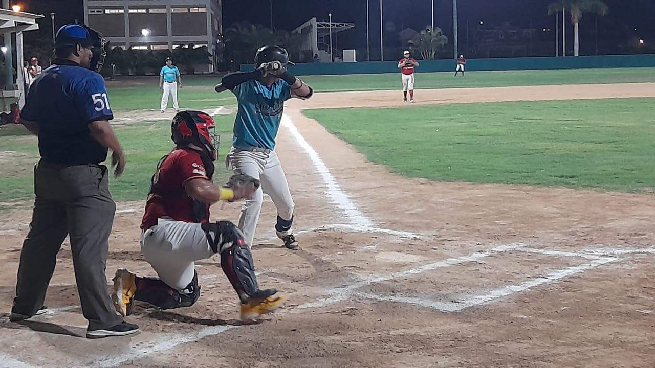 $!Brilla Kenny Sandoval al producir cinco carreras y se lleva el título de bateo