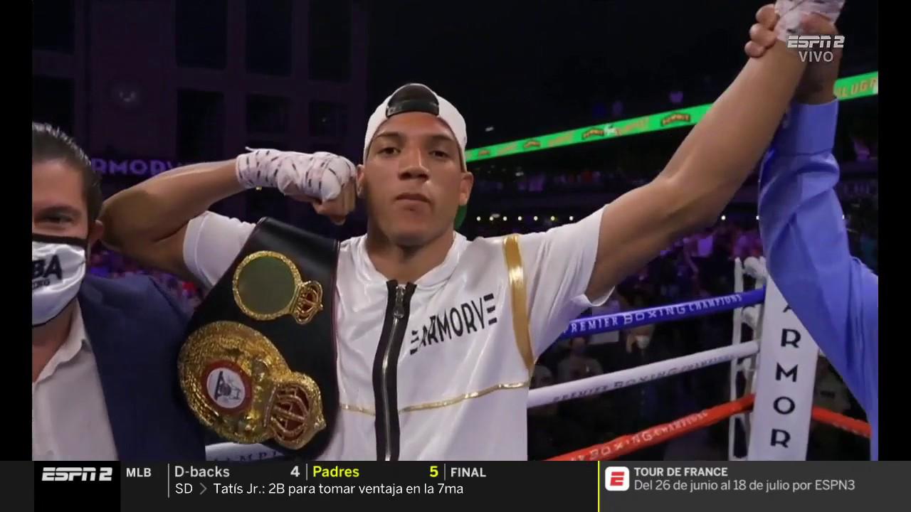 $!El campeón David Morrell fulmina a culiacanense Mario Cázares en el primer round