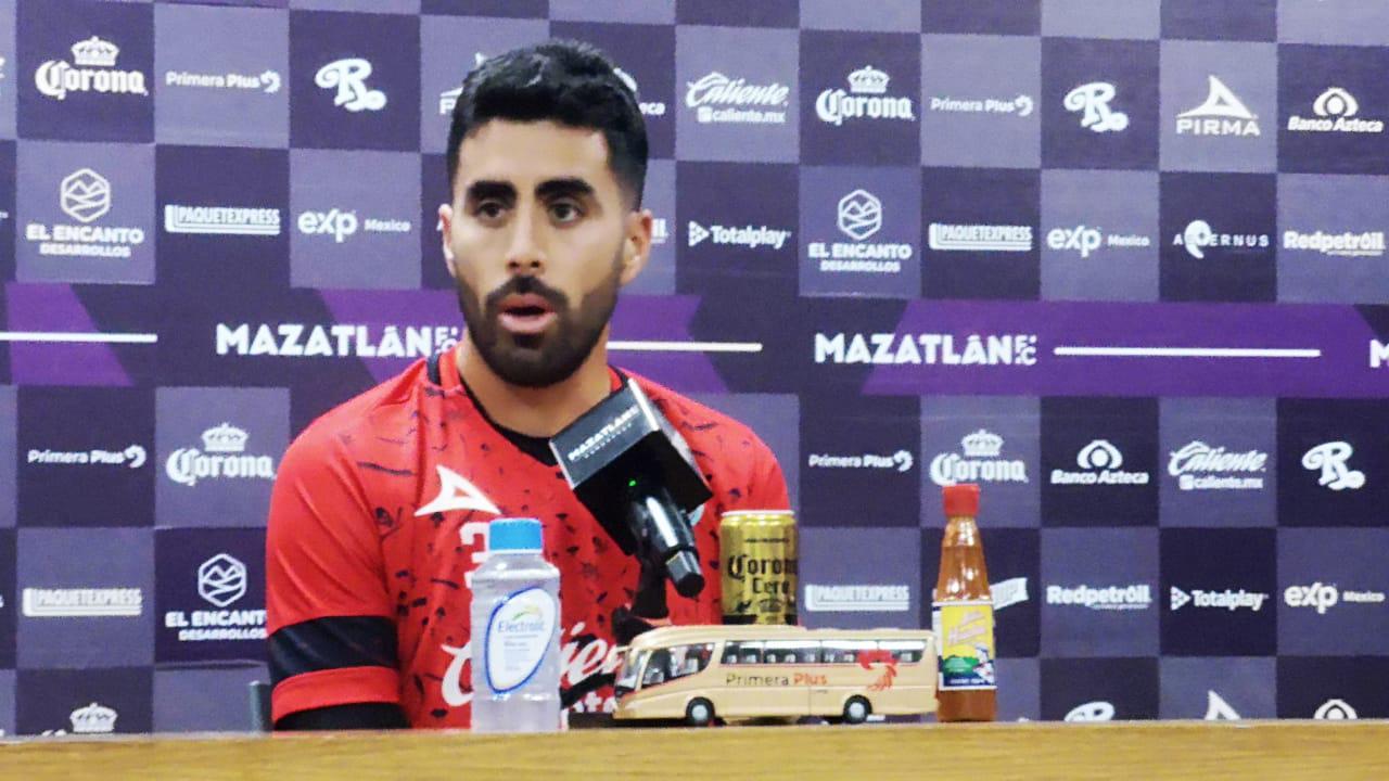 $!Néstor Vidrio advierte a Rayados: Vamos a jugar al tú por tú