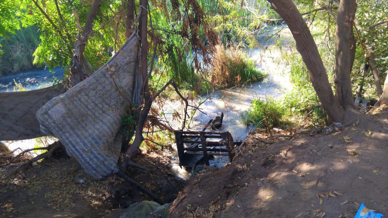 $!Vecinos de La Foresta exigen intervención de Jumapam por fugas de agua y contaminación del arroyo Jabalines
