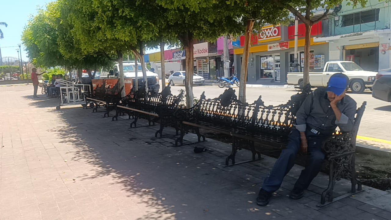 $!Actividades en Escuinapa se paralizan por falta de electricidad