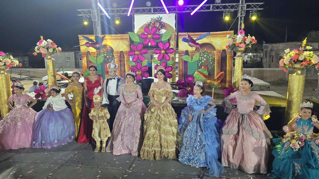 $!Coronan a la realeza de las fiestas de marzo en Aguaverde, Rosario