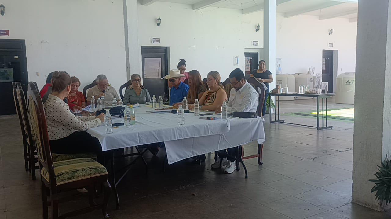 $!Actividades en Escuinapa se paralizan por falta de electricidad