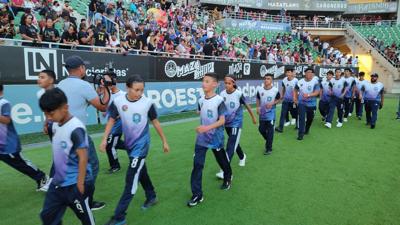 $!Con más de 200 equipos se inaugura Copa Mazatlán de Futbol 7