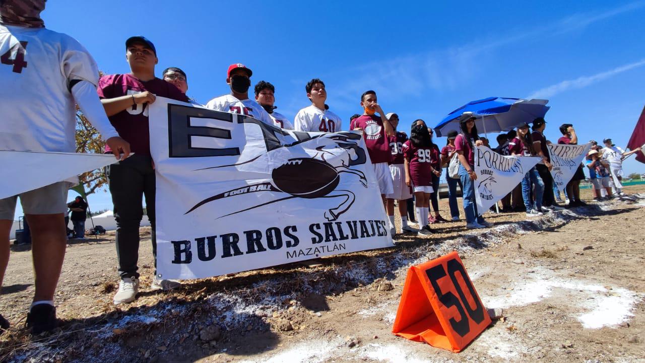 $!Inauguran obra de inicio de campo de futbol americano en la Unidad Juárez de Mazatlán