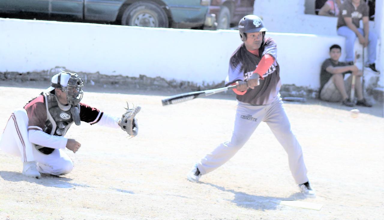$!Materiales Palomares conquista su segundo triunfo en la Liga de Beisbol Veteranos 40 Años y Más de Escuinapa