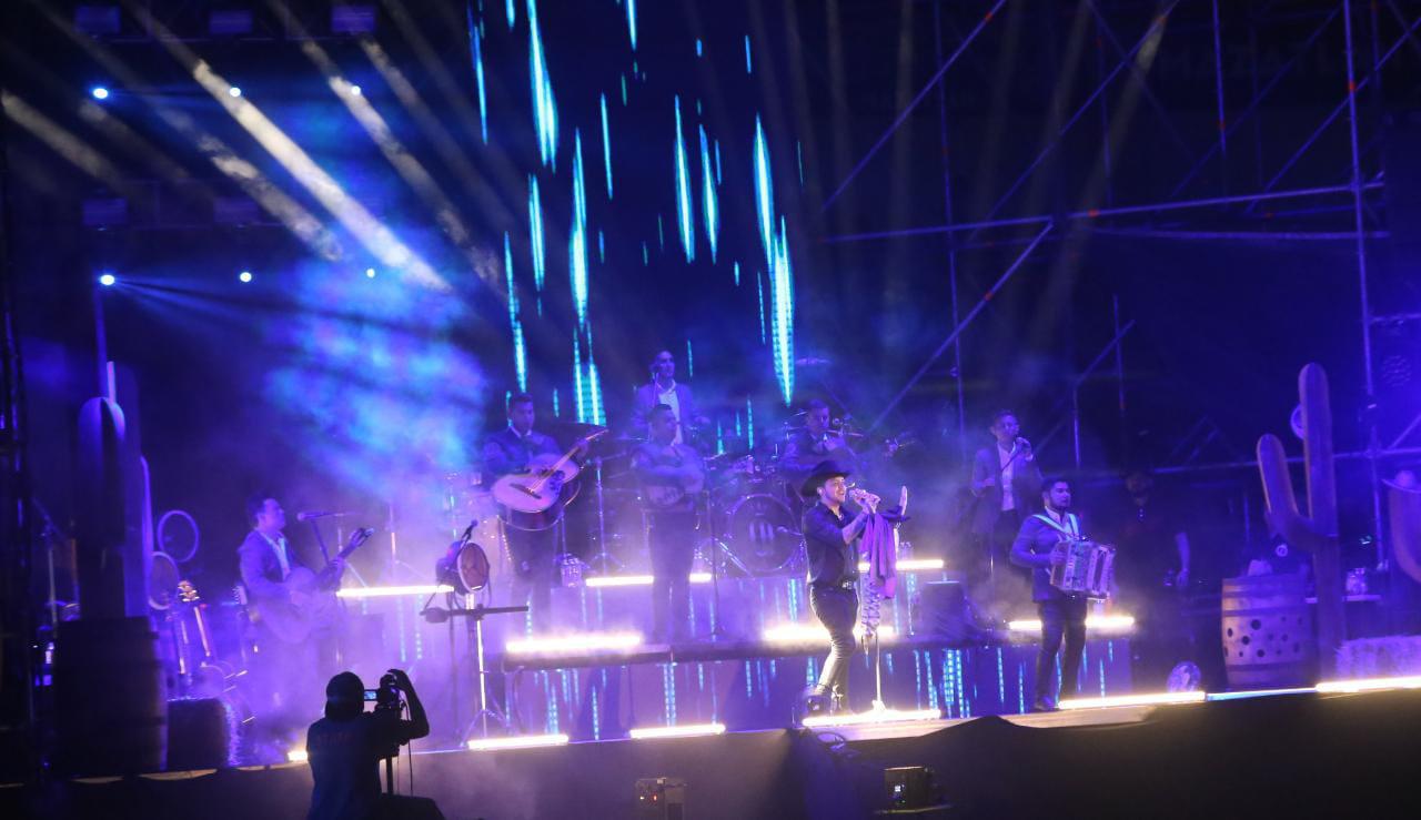 $!Concierto ‘con causa’ de Christian Nodal en Mazatlán costó más de lo que recaudó