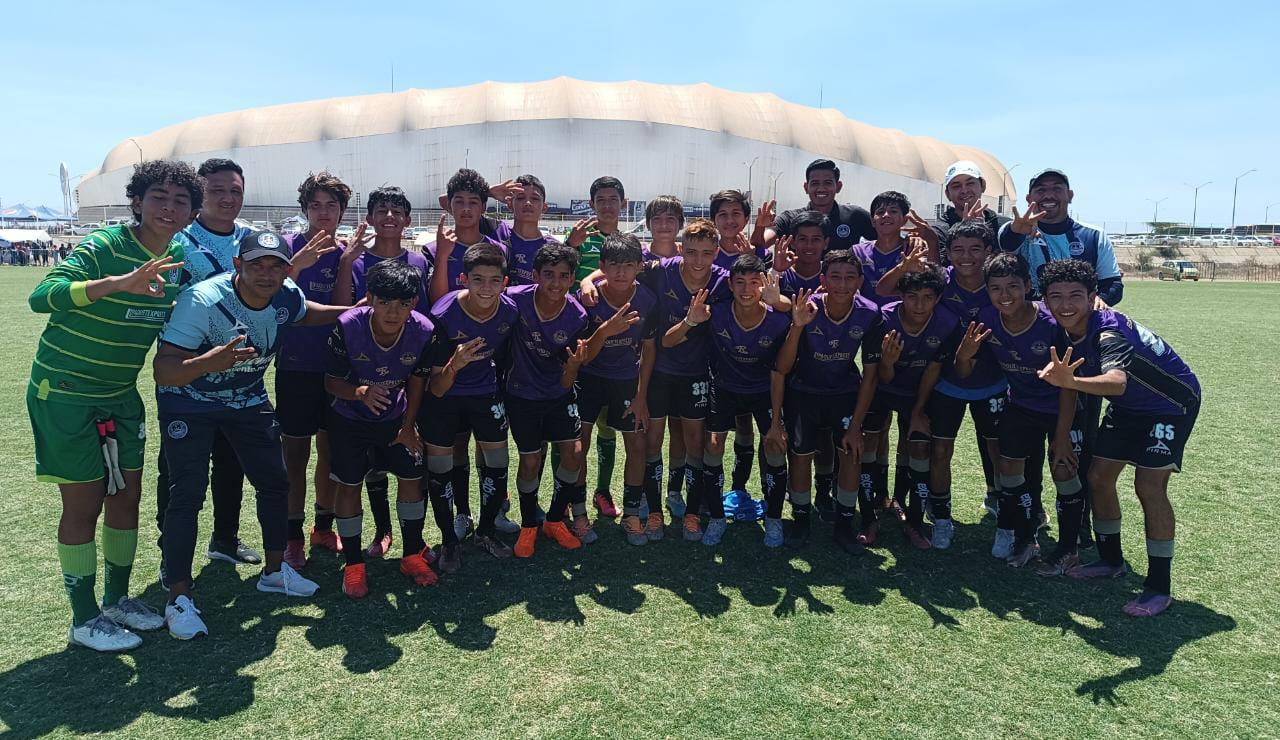 $!Mazatlecos conquistan 4 títulos en Copa Mazatlán de Futbol