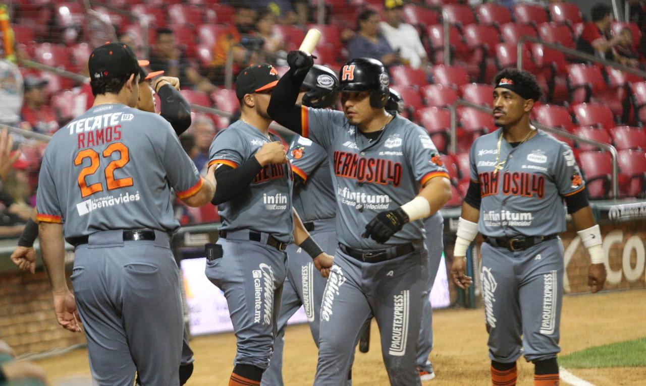 $!Venados se queda corto con la barrida y Naranjeros rescata el del honor