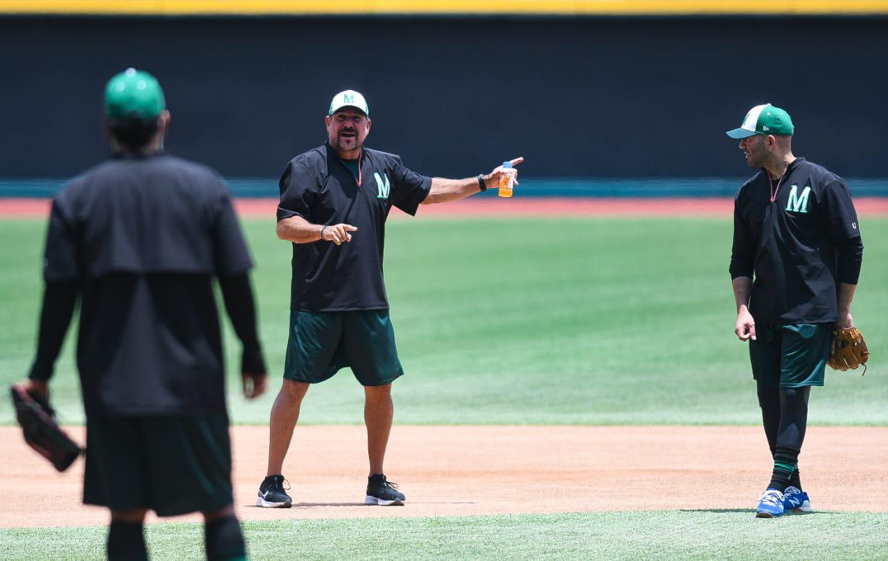 $!Selección mexicana de beisbol podría ser sancionada por posar con casaca de Tomateros de Culiacán