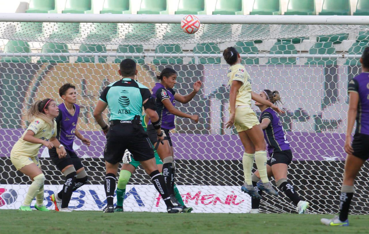 $!América da un golpe de autoridad a Mazatlán Femenil en el Kraken