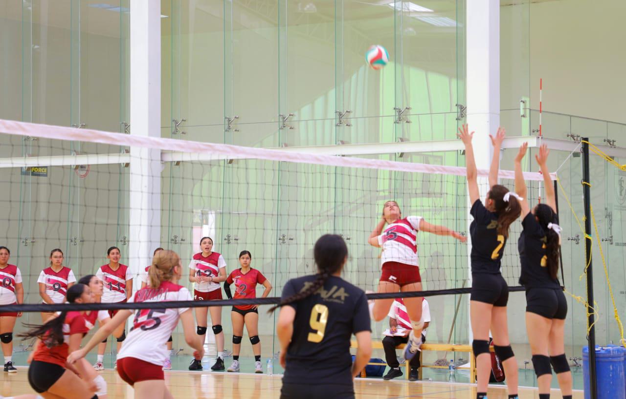 $!El voleibol de sala asegura a Sinaloa dos pases a los Nacionales Conade