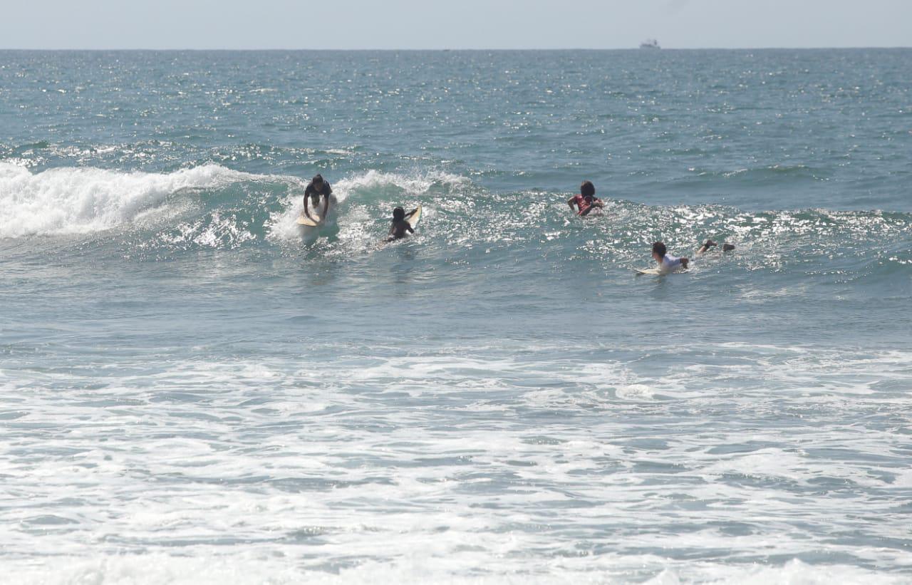 $!Selectivo Estatal de Surfing vive un primer día de adrenalina y mucha acción