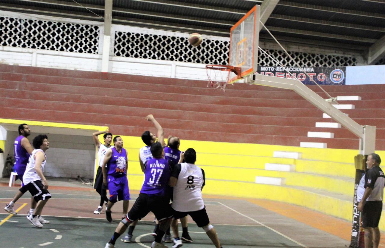 $!Balleneros se corona en el Torneo de Navidad de Basquetbol de Escuinapa