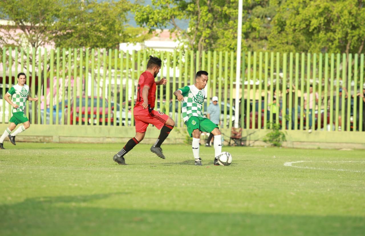 $!Se alzan Rojos de Villa Unión como campeones de la Súper Veteranos Primera Fuerza