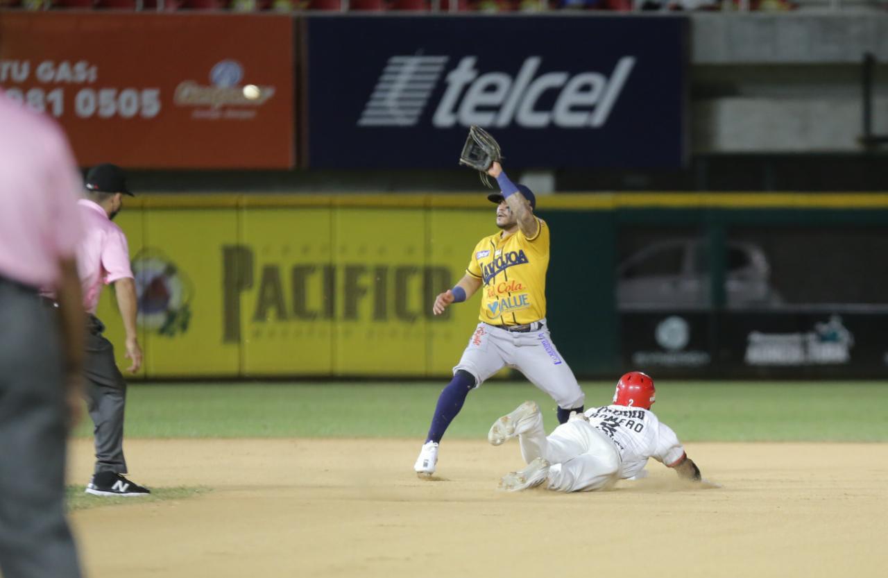 $!Mayos despliega contundente ofensiva ante Venados de Mazatlán e iguala la serie en el Teodoro Mariscal
