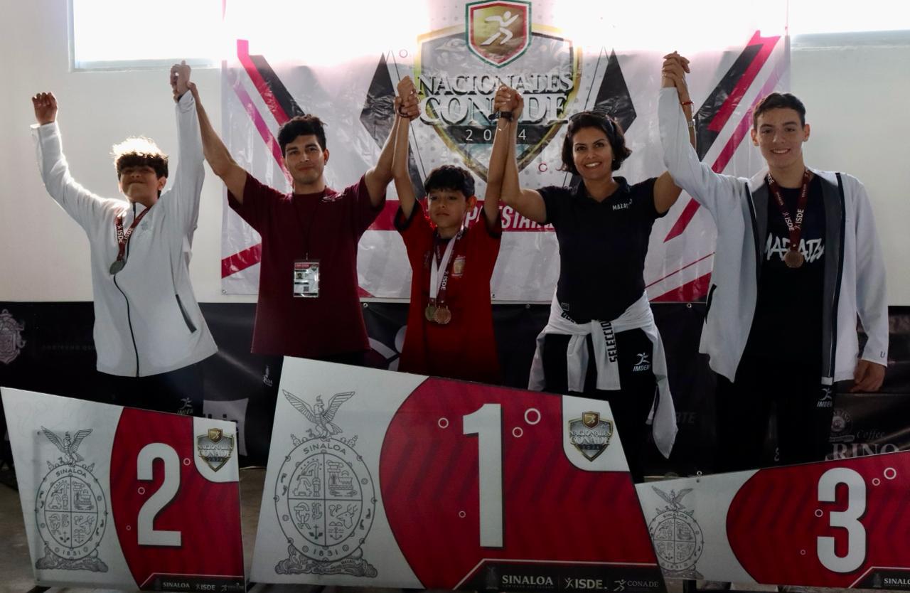 $!Mazatlecos Cervantes y Salazar se coronan en breaking mixto