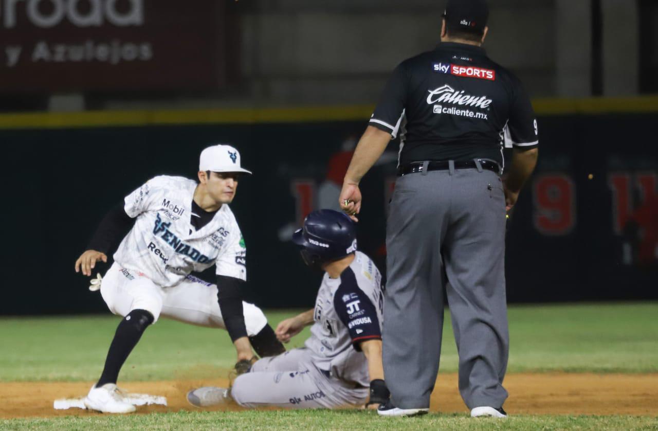 $!Blanquea Venados a Sultanes y pega primero en casa