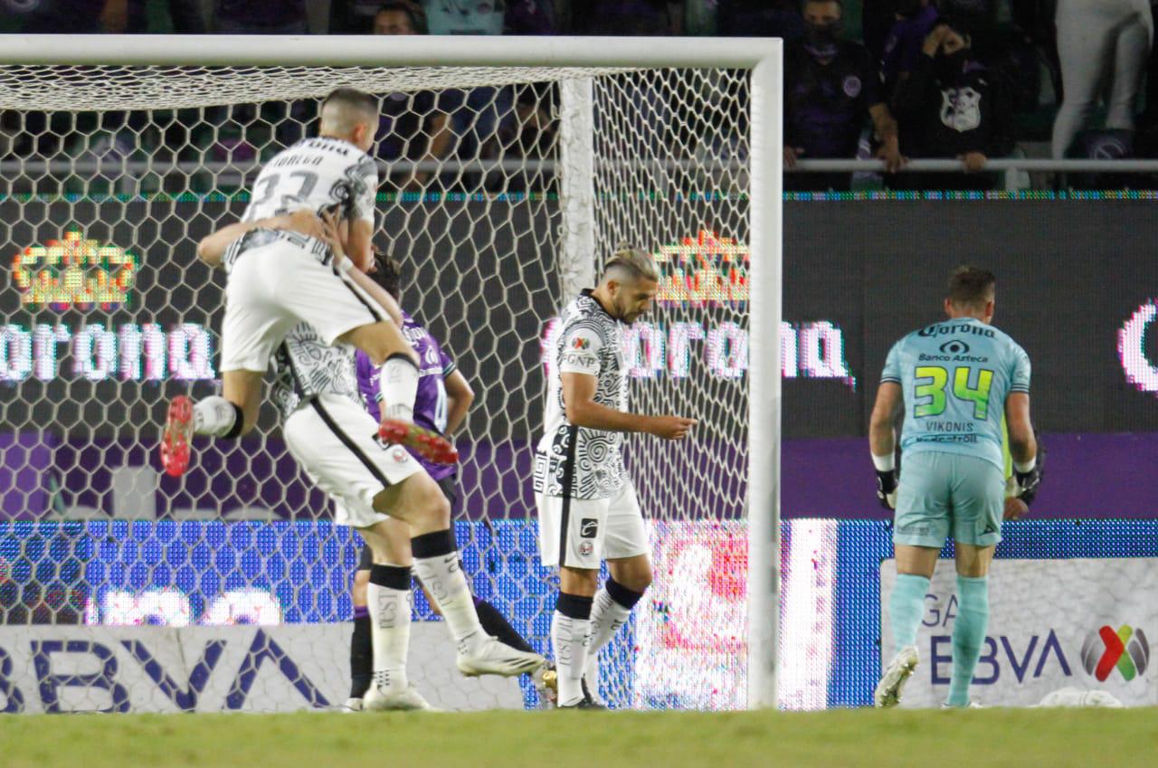 $!Autogol da triunfo al América en ‘El Kraken’