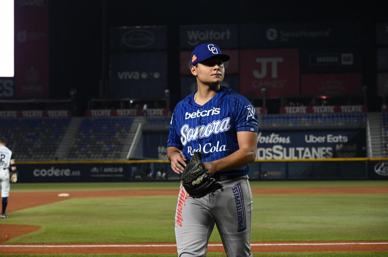 $!Sultanes y Yaquis dividen en la doble cartelera