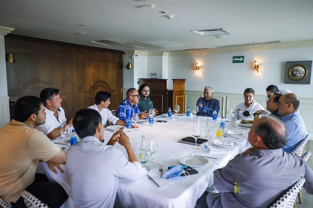 $!Clubes sinaloenses de la LMP se reúnen con Rocha Moya