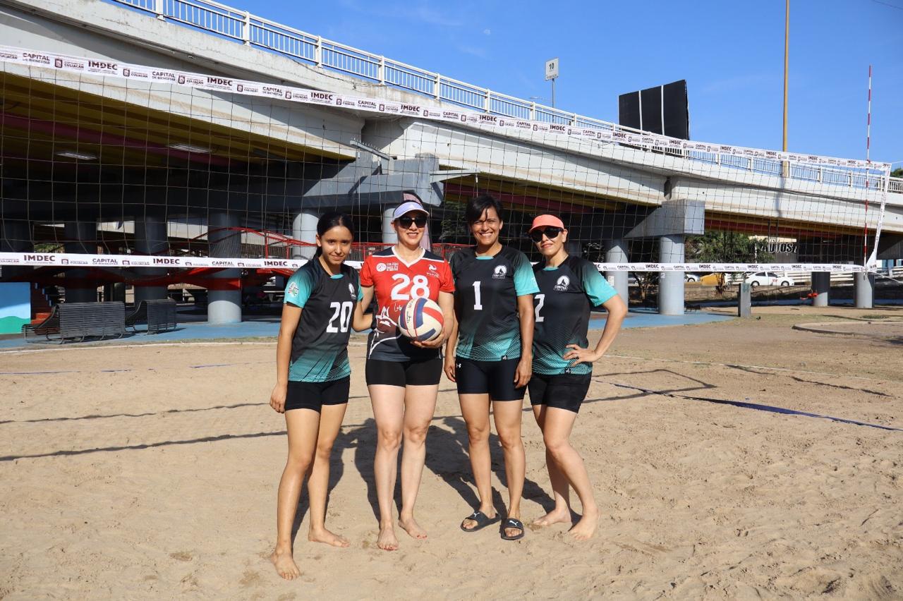 $!Rinden homenaje a Hilda Gaxiola en Torneo de Voleibol de Playa