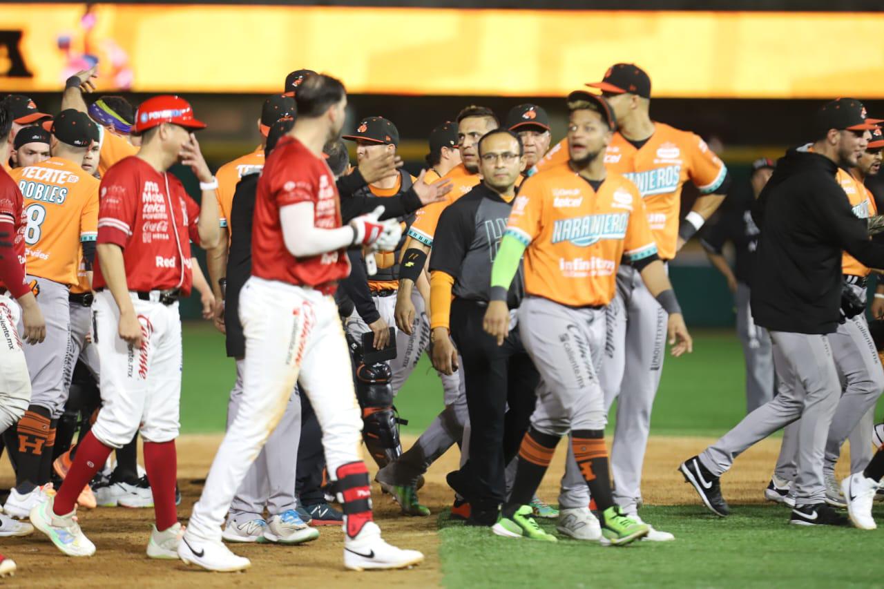 $!Se queda corto Venados y Naranjeros está a uno del título, en duelo que terminó con conato de bronca