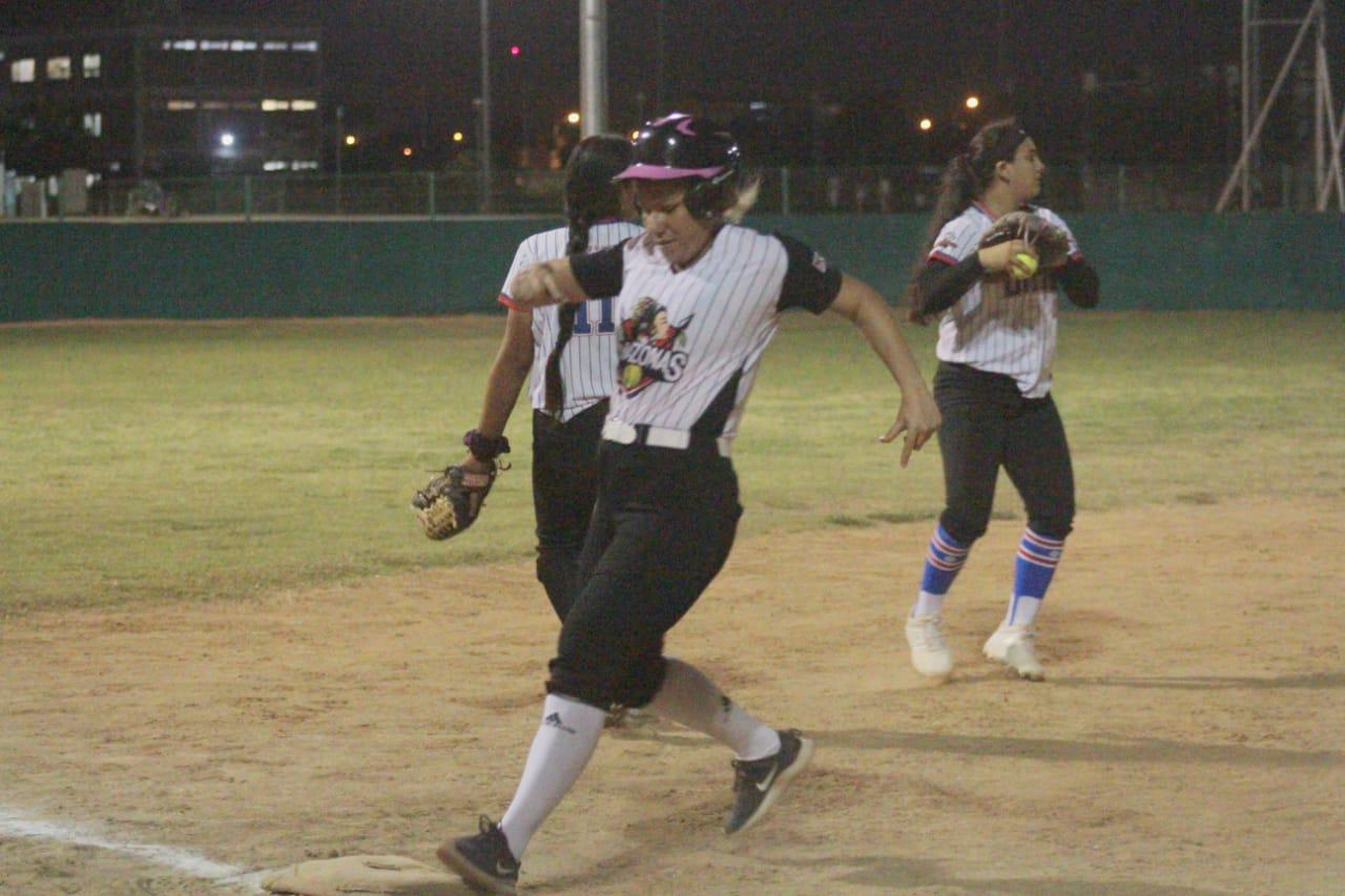 $!Chicas Bird se lleva todos los honores en Liga de Softbol Municipal de Mazatlán