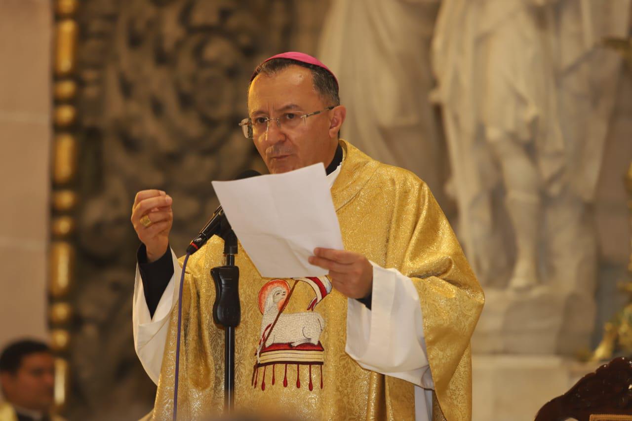 $!Nuncio Apostólico trae mensaje de esperanza a Mazatlán