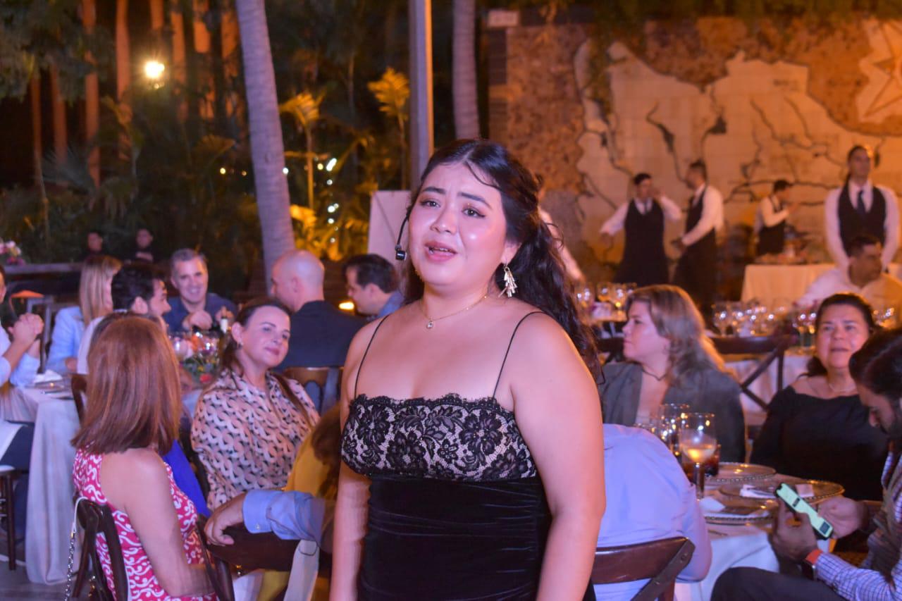 $!Disfrutan velada con el TAOS