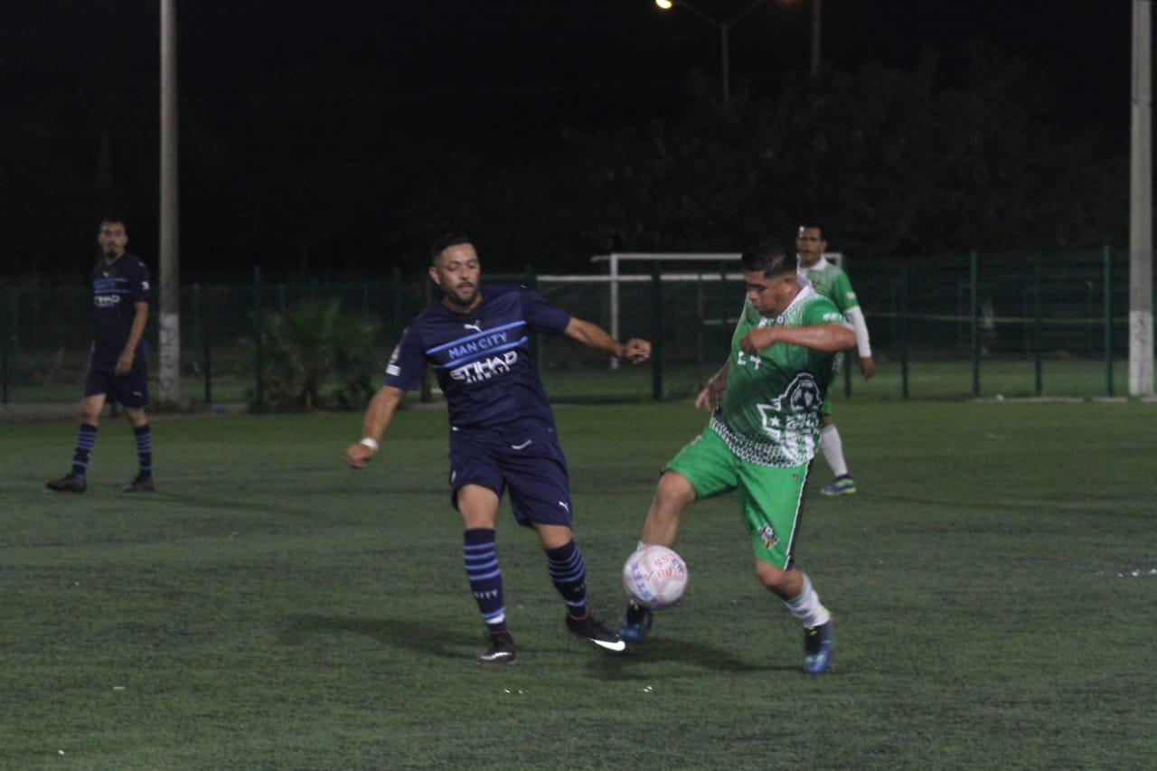 $!Federales FC no baja el ritmo al ganar para seguir con paso perfecto en la Superveteranos de futbol, en Mazatlán