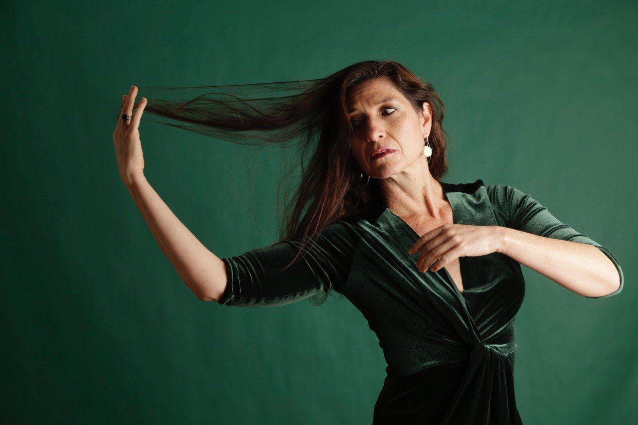 $!La artista es cofundadora de la Escuela Profesional de Danza de Mazatlán.