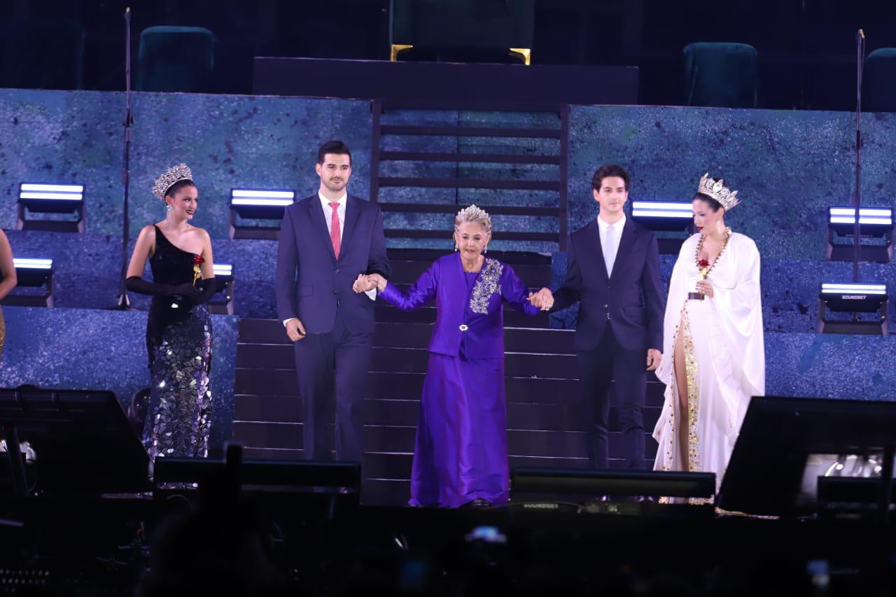 $!Coronan a Desiré I y aman a Plácido